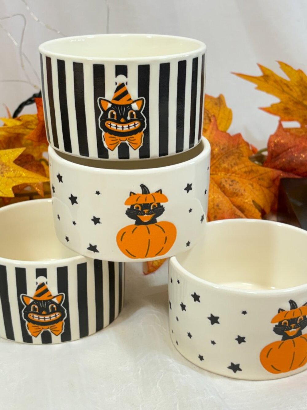 The Bakeshop Halloween Retro Vintage Style Pumpkin Cat Ramekins Candy Dish Set 4 - Picture 4 of 8